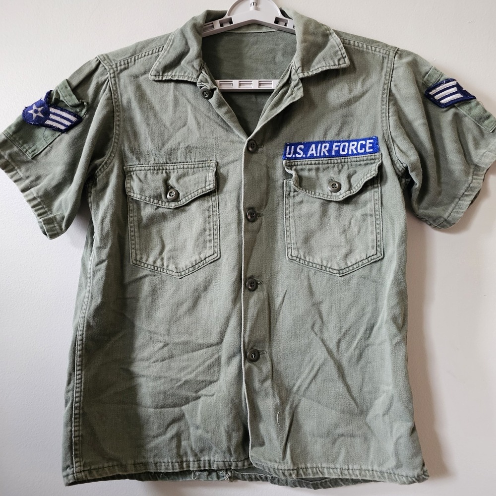 Vtg US Air Force Cotton Sateen Short Sleeve Shirt Mens Size Medium Vietnam Style